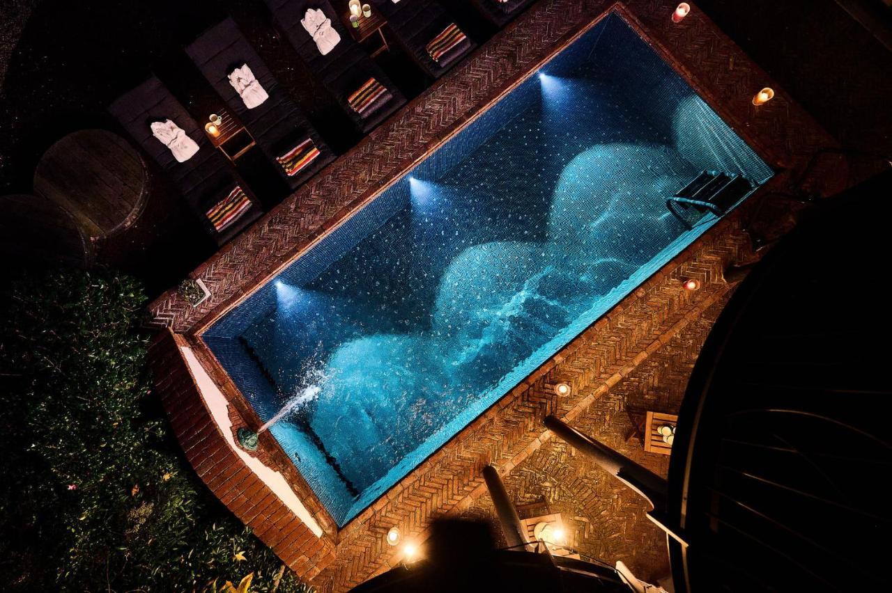 Hotel Latroupe Le Berger Saint-Gilles Exteriér fotografie