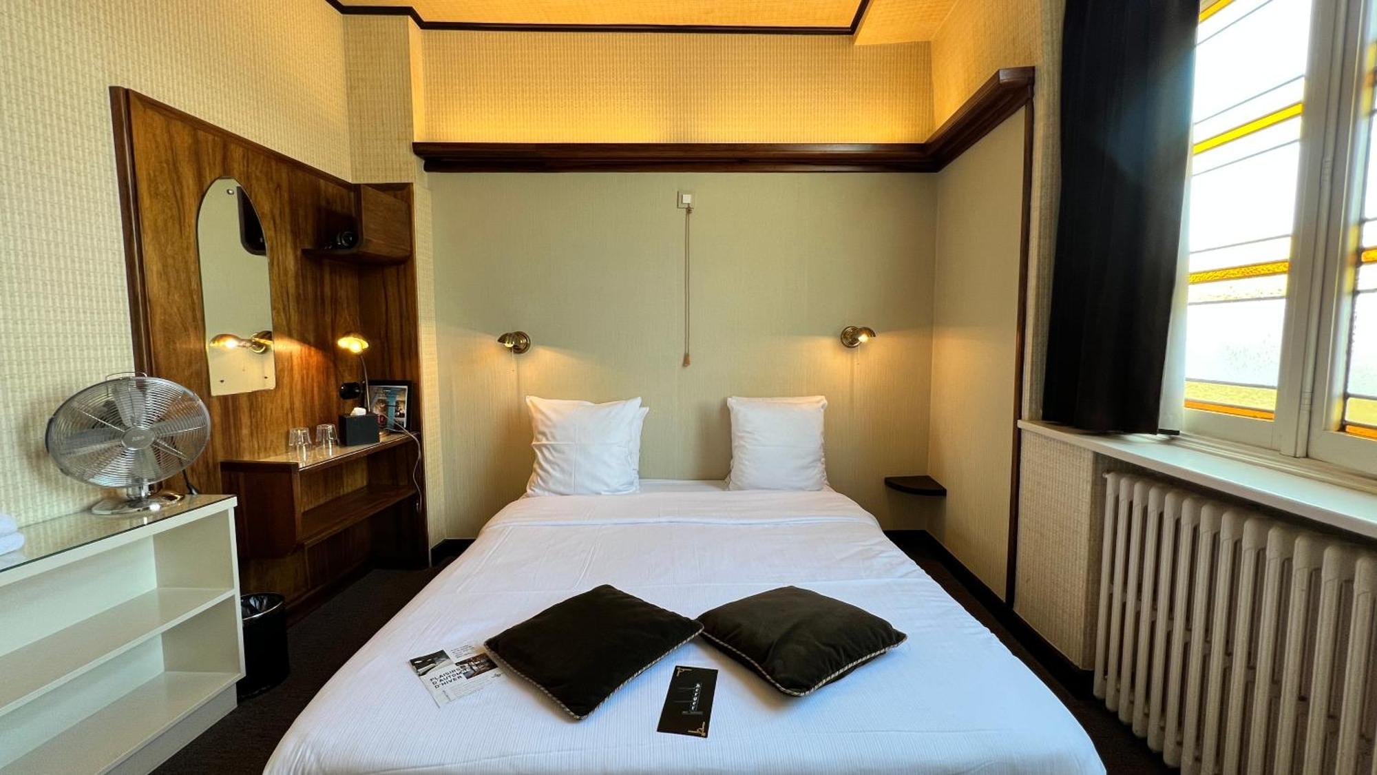 Hotel Latroupe Le Berger Saint-Gilles Pokoj fotografie